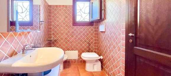 2 Schlafzimmer Penthouse in San Teodoro, Italy, Nr. 328454 15