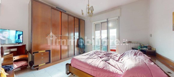 Квартира с 3 спальнями в Сан Джорджо а Кремано, Италия № 17735 3