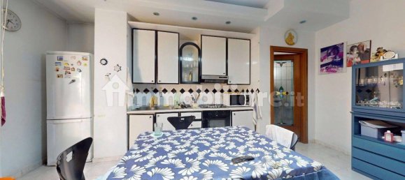 Квартира с 3 спальнями в Сан Джорджо а Кремано, Италия № 17735 9