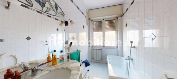 Квартира с 3 спальнями в Сан Джорджо а Кремано, Италия № 17735 21