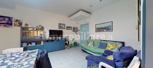 Квартира с 3 спальнями в Сан Джорджо а Кремано, Италия № 17735 6