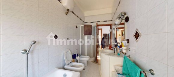 Квартира с 3 спальнями в Сан Джорджо а Кремано, Италия № 17735 18