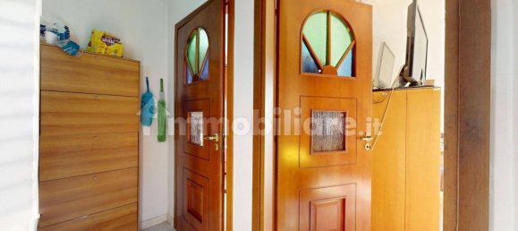 Квартира с 3 спальнями в Сан Джорджо а Кремано, Италия № 17735 14