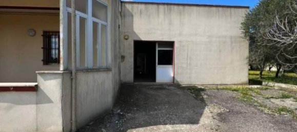 3 rooms Villa in Gioia del Colle, Italy No. 137976 12