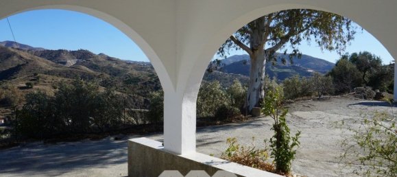 3 bedrooms House in Vinuela, Spain No. 131307 17