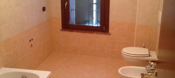 6 rooms House in Sabbioneta, Italy No. 114168 20