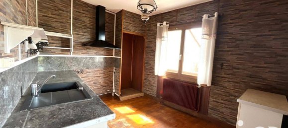 1 bedroom House in Chenereilles, France No. 360735 8