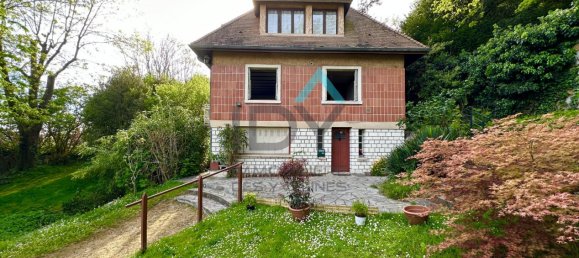 Квартира с 4 спальнями в Сен-Жермен-ан-Ле, Франция № 127352 3