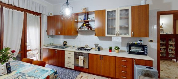 3 bedrooms Apartment in Nocera Inferiore, Italy No. 173012 2