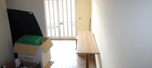 3 rooms Apartment in Terranuova Bracciolini, Italy No. 230728 3