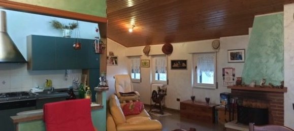 3 bedrooms Penthouse in Gambatesa, Italy No. 342045 3