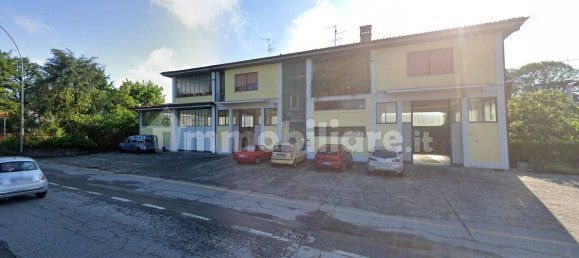 5-Zimmer Gewerbliche Immobilie in Urgnano, Italy, Nr. 374080 2