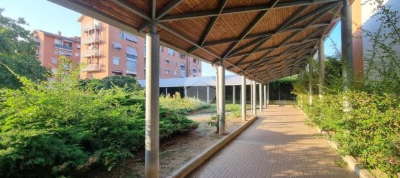 3-salle Appartement à Collegno, Italy No. 295414 7