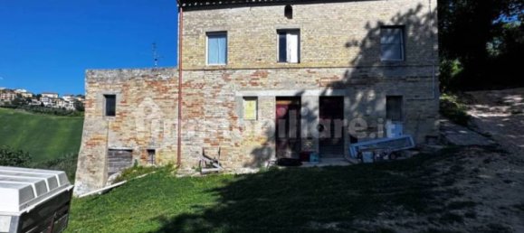 5 Schlafzimmer Haus in Montegiorgio, Italy, Nr. 344556 4