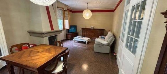 3 bedrooms House in Modena, Italy No. 302073 8