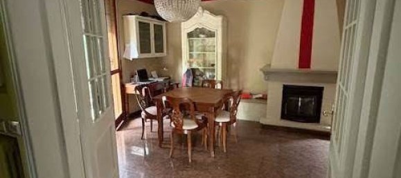 3 bedrooms House in Modena, Italy No. 302073 7