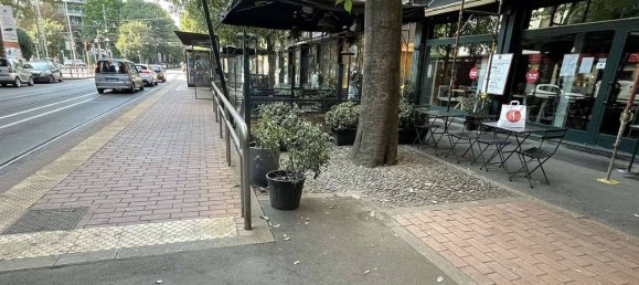 5 rooms Commercial property in Milan, Italy No. 240835 4