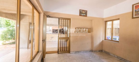 4-salle Appartement à Messina, Italy No. 274424 21