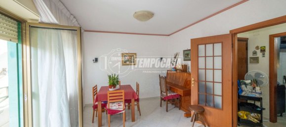 4-salle Appartement à Messina, Italy No. 274424 14