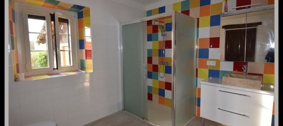 5 bedrooms House in Tarbes, France No. 318867 14