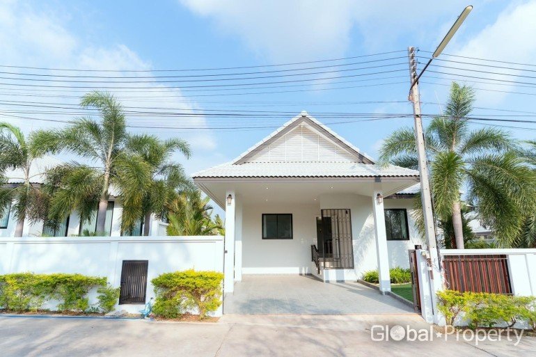 4 غرف نوم منزل في Pattaya, Thailand رقم 143437