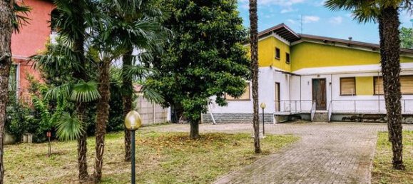 3غرفة فيلا في Magnago, Italy رقم 251358 3