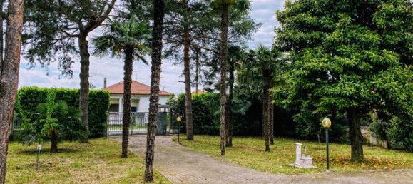 3غرفة فيلا في Magnago, Italy رقم 251358 4