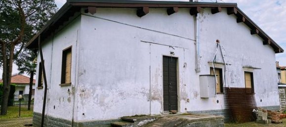 3غرفة فيلا في Magnago, Italy رقم 251358 5