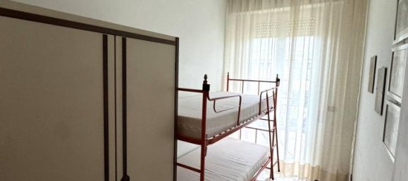 3-salle Appartement à Fermo, Italy No. 15556 9