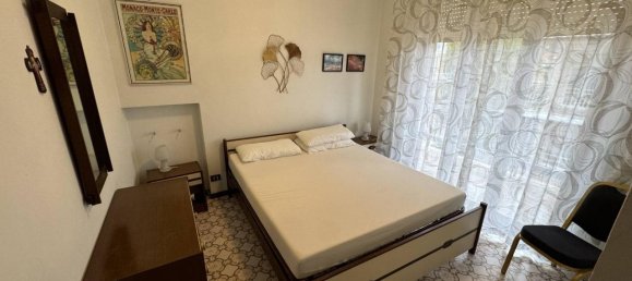 3-salle Appartement à Fermo, Italy No. 15556 7