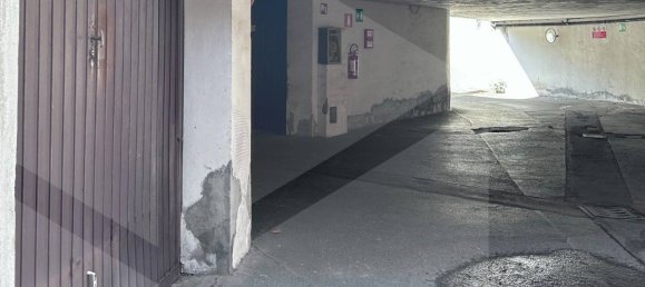 1 room Garage in Milan, Italy No. 241886 8