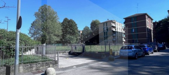 1 room Garage in Milan, Italy No. 241886 13