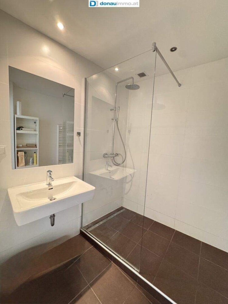 Apartamento de 3 habitaciónes en Alsergrund, Austria No. 242548