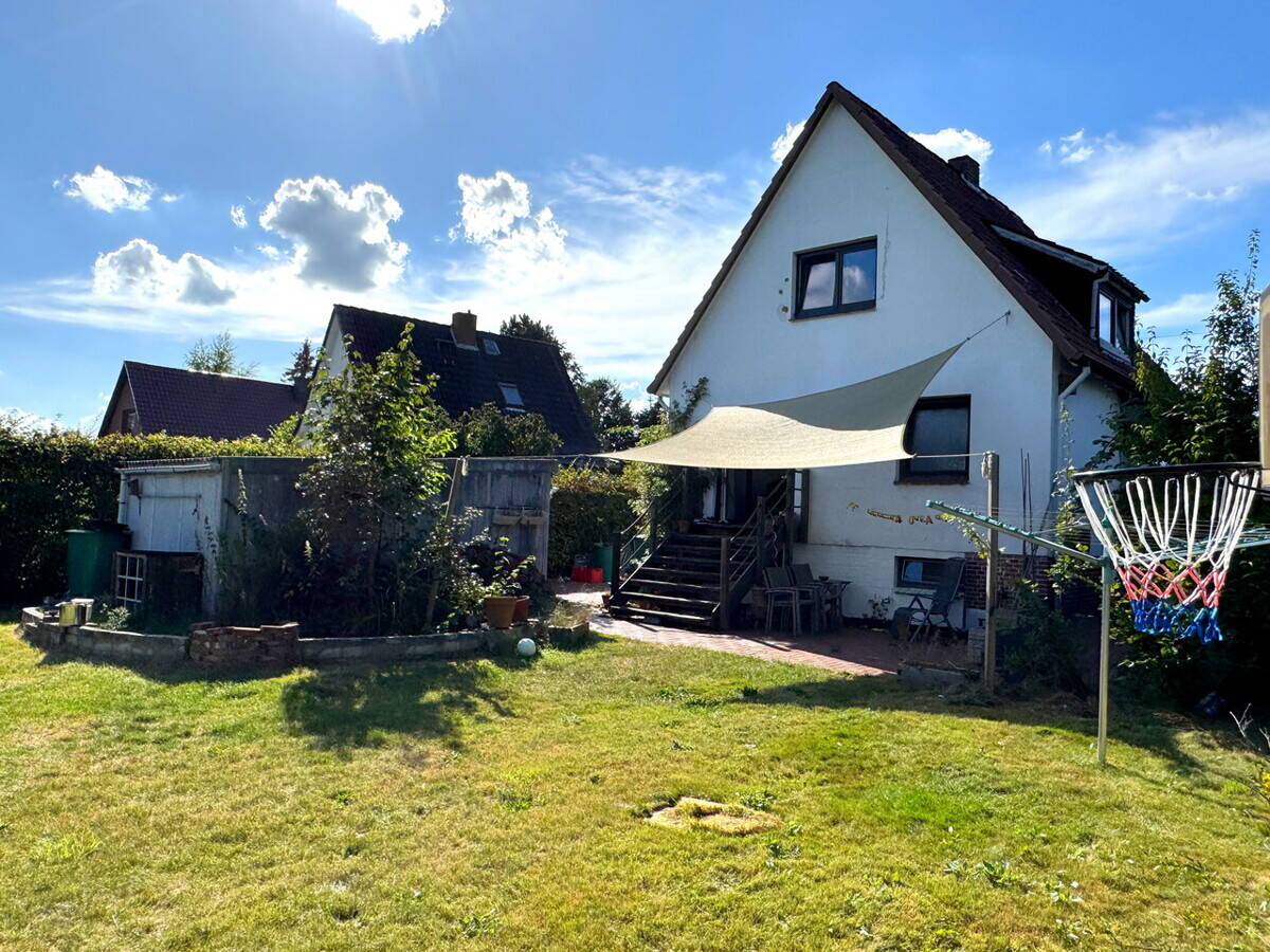 Adosado de 4 habitaciónes en Pinneberg, Germany No. 335620