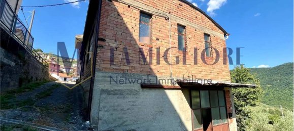 2-Zimmer Haus in Montale, Italy, Nr. 292086 2