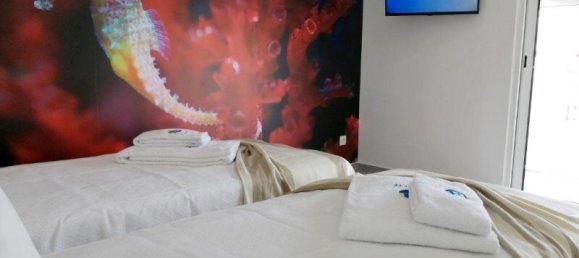 17 غرف نوم بناية في Quarteira, Portugal رقم 119219 17