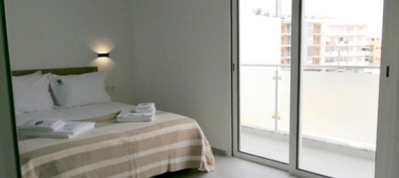 17 غرف نوم بناية في Quarteira, Portugal رقم 119219 11