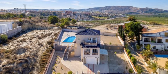 4 bedrooms Villa in Almoradi, Spain No. 10870 10