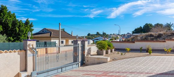 4 bedrooms Villa in Almoradi, Spain No. 10870 16