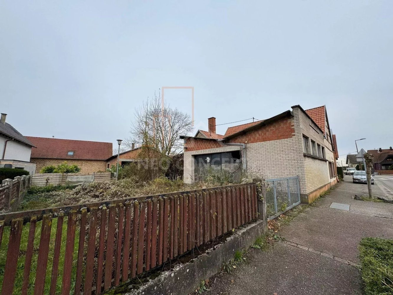 480m² Building in Bas-Rhin, France No. 152202