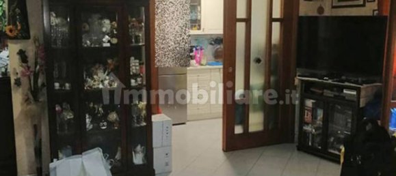 3 bedrooms Apartment in Rome, Italy No. 219223 13