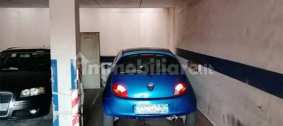 3 bedrooms Apartment in Rome, Italy No. 219223 3