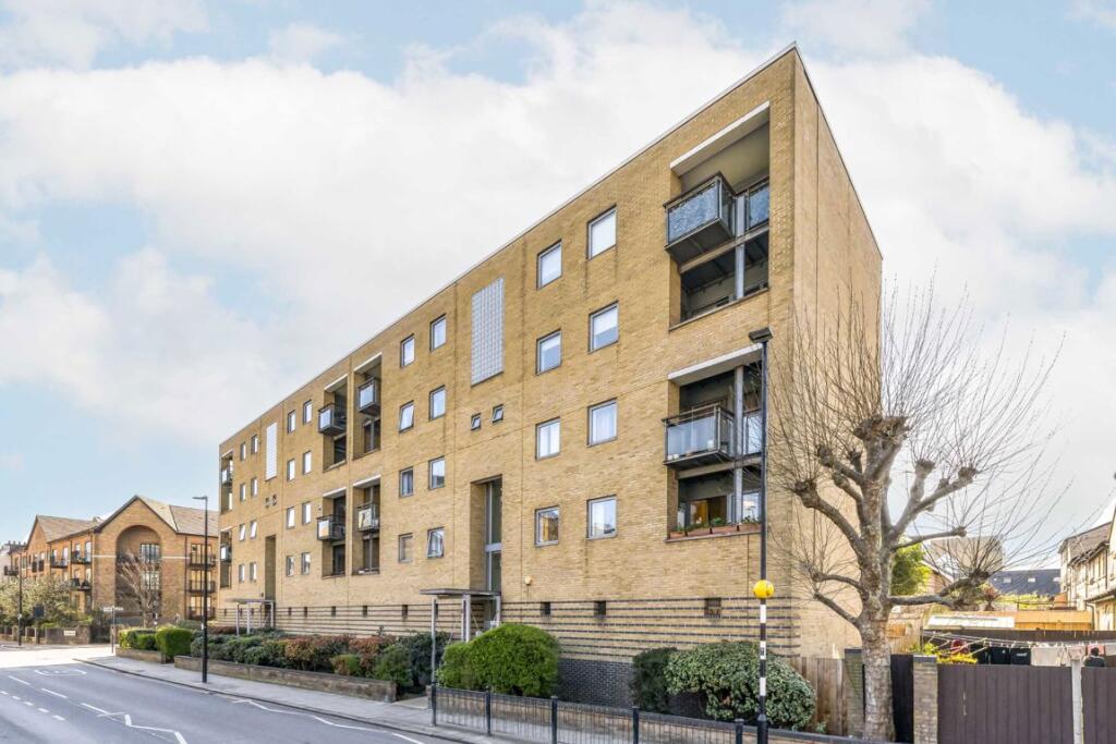 2 bedrooms Apartment in Isle Of Dogs, United Kingdom No. 5635