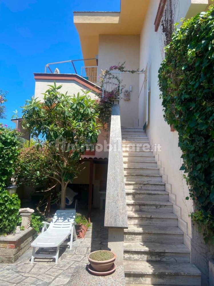 Casa de 2 dormitorios en Anzio, Italy No. 272699