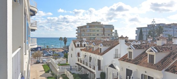 Apartamento de 3 dormitorios en Fuengirola, Spain No. 148036 2