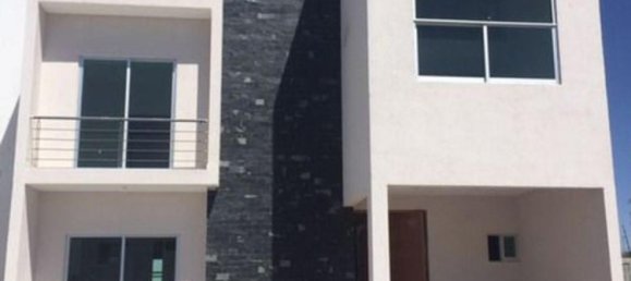 Casa de 3 dormitorios en Querétaro, Mexico No. 190245 2