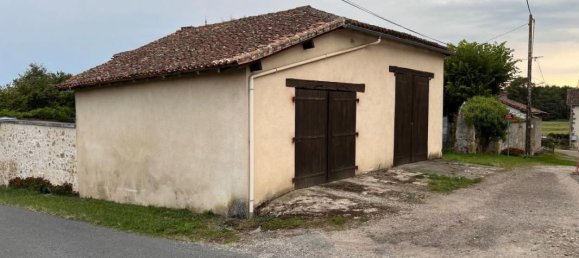 3 bedrooms Townhouse in Saint-Maurice-des-Lions, France No. 205616 3