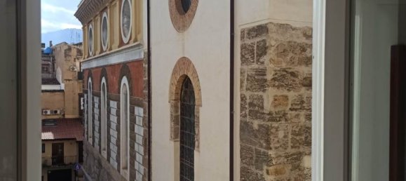 2 Schlafzimmer Wohnung in Palermo, Italy, Nr. 44266 10