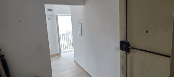 2 Schlafzimmer Wohnung in Palermo, Italy, Nr. 44266 9