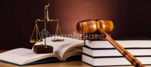 Квартира с 3 спальнями в Фьюмичино, Италия № 8912 13